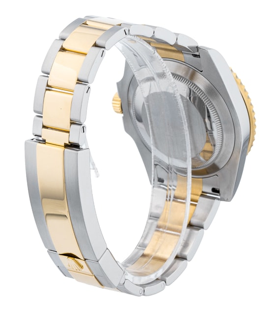 Rolex Submariner 116613 LB Image 3
